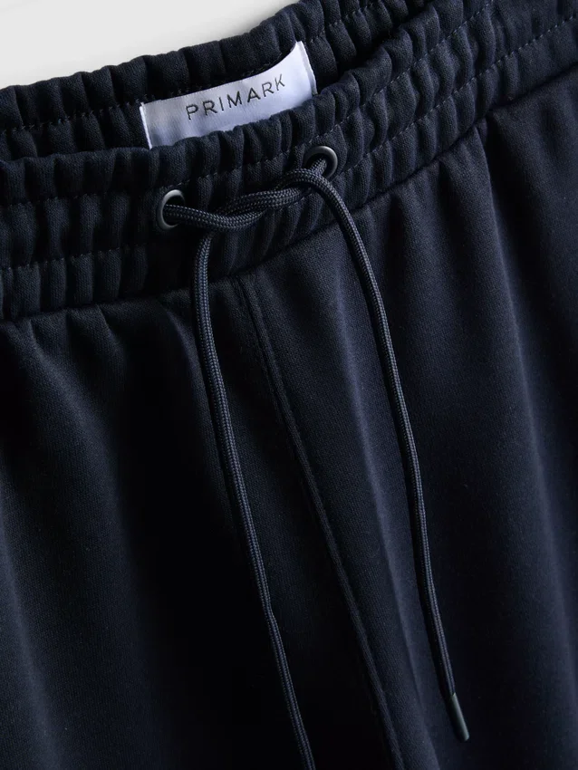 Pantaloni de Trening esențiali cu șnur Pantaloni de Trening esențiali cu șnur