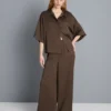 Pantaloni din satin cu croi drept și textură Pantaloni din satin cu croi drept și textură