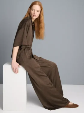 Pantaloni din satin cu croi drept și textură