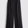 Pantaloni eleganți cu croi larg Pantaloni eleganți cu croi larg