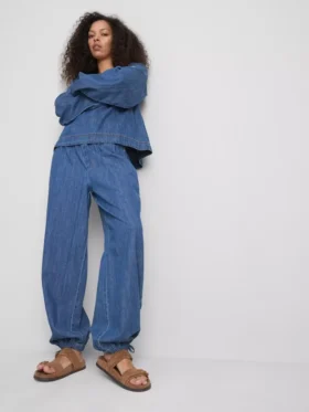 Pantaloni harem din denim cu conținut ridicat de bumbac de la Paula Echevarría