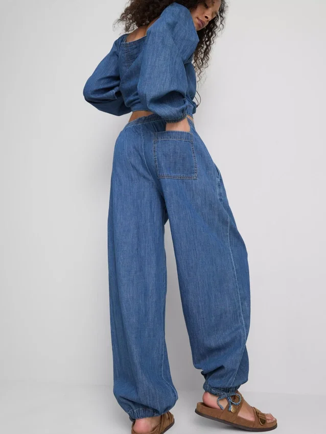 Pantaloni harem din denim cu conținut ridicat de bumbac de la Paula Echevarría Pantaloni harem din denim cu conținut ridicat de bumbac de la Paula Echevarría