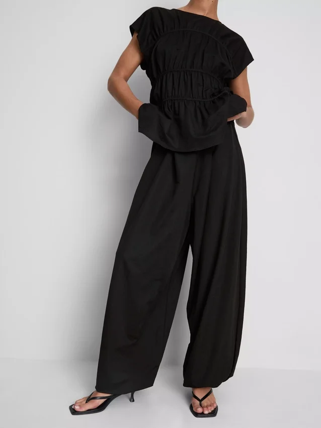 Pantaloni harem texturați Pantaloni harem texturați