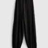Pantaloni harem texturați Pantaloni harem texturați