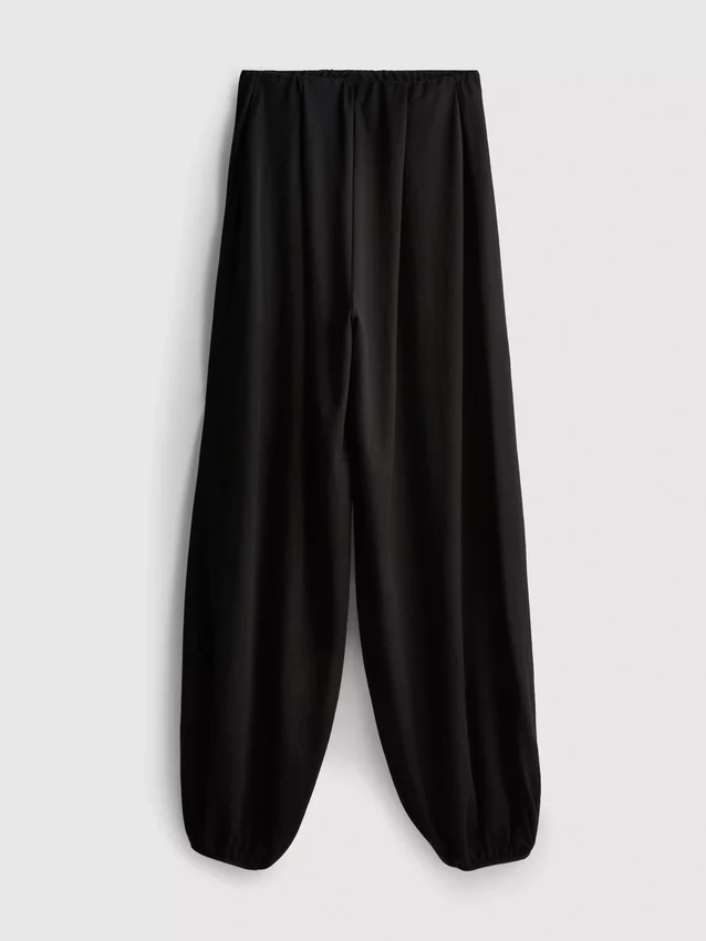 Pantaloni harem texturați Pantaloni harem texturați