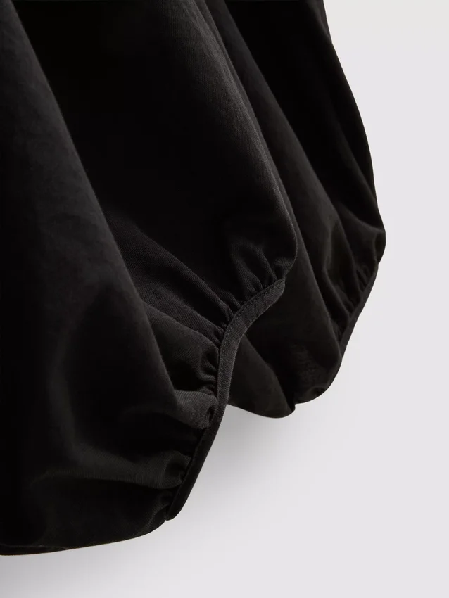 Pantaloni harem texturați Pantaloni harem texturați