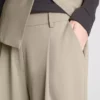 Pantaloni Lila cu croi drept Pantaloni Lila cu croi drept