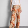 Pantaloni palazzo cu imprimeu Pantaloni palazzo cu imprimeu