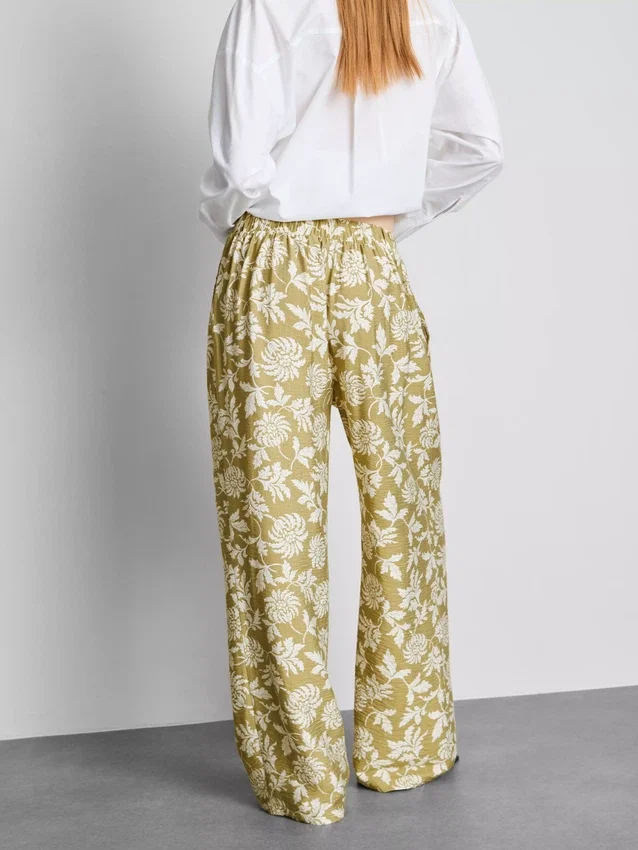 Pantaloni palazzo cu imprimeu Pantaloni palazzo cu imprimeu