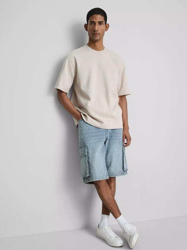 Pantaloni scurți cargo din denim Pantaloni scurți cargo din denim
