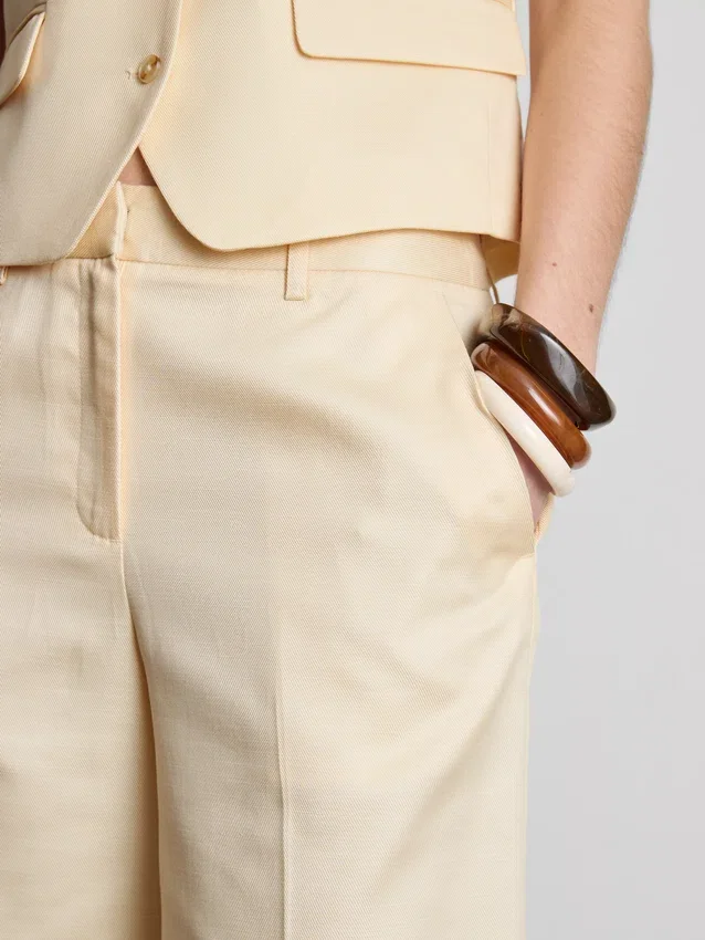 Pantaloni Scurți croiți din amestec de bumbac Pantaloni Scurți croiți din amestec de bumbac