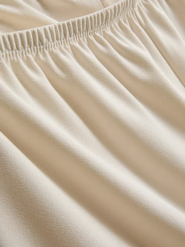 Pantaloni Scurți cu bordură din dantelă Paula Echevarría Pantaloni Scurți cu bordură din dantelă Paula Echevarría