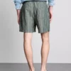 Pantaloni scurți cu dungi din amestec de in Pantaloni scurți cu dungi din amestec de in