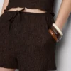 Pantaloni scurți cu șnur, cu aspect șifonat Pantaloni scurți cu șnur, cu aspect șifonat