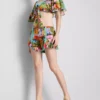 Pantaloni scurți cu volane și imprimeu tropical