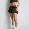 Pantaloni scurți de alergare cu imprimeu leopard țesut Pantaloni scurți de alergare cu imprimeu leopard țesut