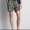 Pantaloni scuri de baie cu imprimeu abstract Pantaloni scuri de baie cu imprimeu abstract
