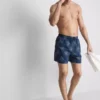 Pantaloni scurți de baie cu motiv de soare brodat