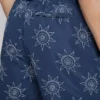 Pantaloni scurți de baie cu motiv de soare brodat