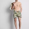 Pantaloni scurți de baie cu textură „junglă” Pantaloni scurți de baie cu textură „junglă”