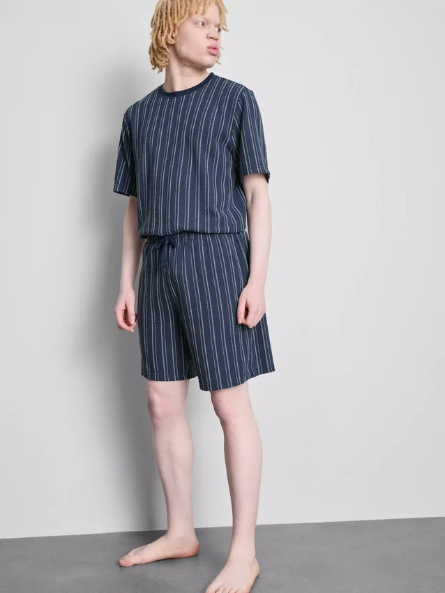 Pantaloni scurți de pijama cu dungi Pantaloni scurți de pijama cu dungi