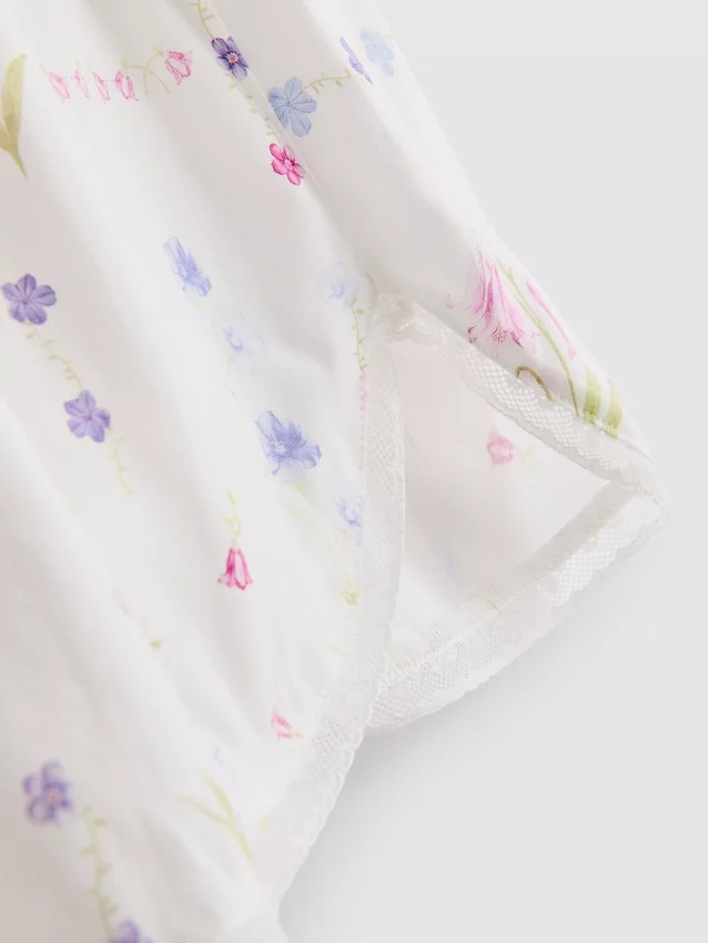 Pantaloni scurți de pijama cu imprimeu floral Pantaloni scurți de pijama cu imprimeu floral