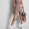 Pantaloni scurți de yoga cu talie înaltă Pantaloni scurți de yoga cu talie înaltă