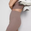 Pantaloni scurți de yoga cu talie înaltă Pantaloni scurți de yoga cu talie înaltă