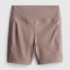 Pantaloni scurți de yoga cu talie înaltă Pantaloni scurți de yoga cu talie înaltă