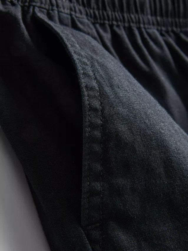 Pantaloni scurți din amestec de in, cu șnur Pantaloni scurți din amestec de in, cu șnur