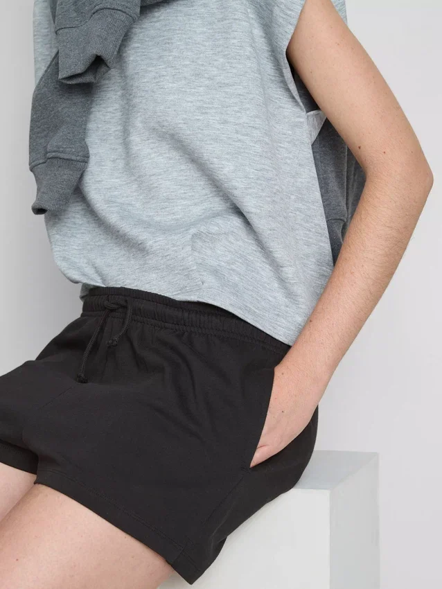 Pantaloni scurți din bumbac cu cordon de strângere Pantaloni scurți din bumbac cu cordon de strângere