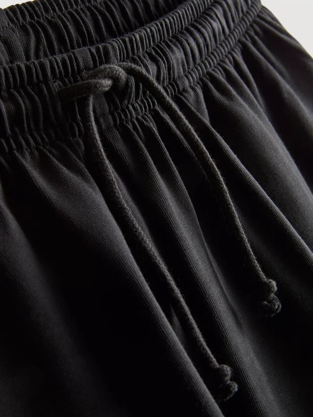 Pantaloni scurți din bumbac cu cordon de strângere Pantaloni scurți din bumbac cu cordon de strângere