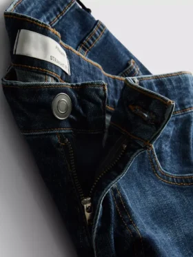 Pantaloni scurți din denim cu croială dreaptă