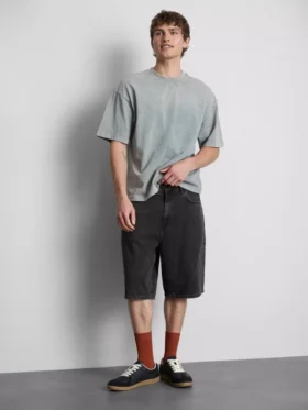 Pantaloni scurți din denim cu croială lejeră Pantaloni scurți din denim cu croială lejeră