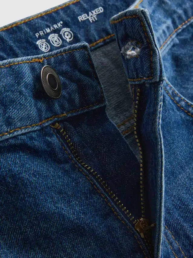 Pantaloni scurți din denim cu croială lejeră Pantaloni scurți din denim cu croială lejeră