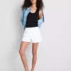 Pantaloni scurți din denim cu talie medie și tiv răsfrânt Pantaloni scurți din denim cu talie medie și tiv răsfrânt