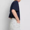 Pantaloni scurți din denim cu talie medie și tiv răsfrânt Pantaloni scurți din denim cu talie medie și tiv răsfrânt