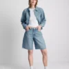 Pantaloni Scurți din denim cu tiv nefinisat Pantaloni Scurți din denim cu tiv nefinisat