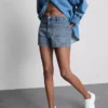 Pantaloni scurți din denim de bumbac cu buzunare în față Pantaloni scurți din denim de bumbac cu buzunare în față