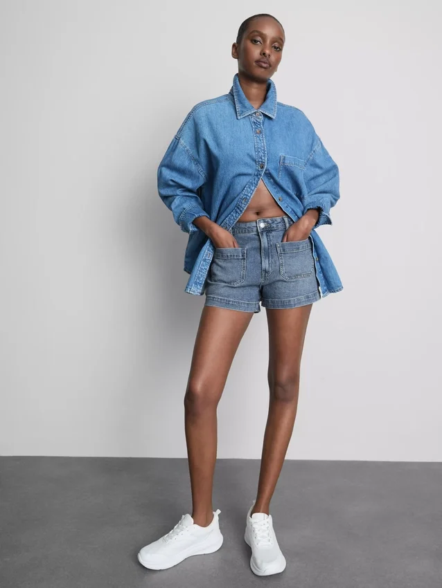 Pantaloni scurți din denim de bumbac cu buzunare în față Pantaloni scurți din denim de bumbac cu buzunare în față