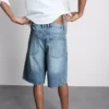 Pantaloni scurți din denim largi, cu talie medie