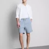 Pantaloni scurți din denim texturat cu șnur Pantaloni scurți din denim texturat cu șnur