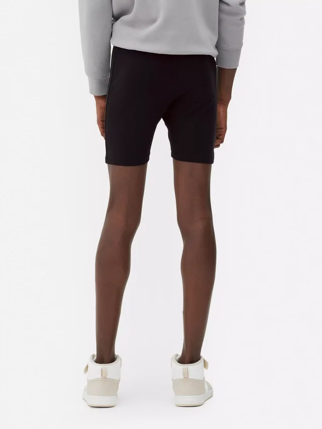 Pantaloni scurți esențiali pentru ciclism Pantaloni scurți esențiali pentru ciclism