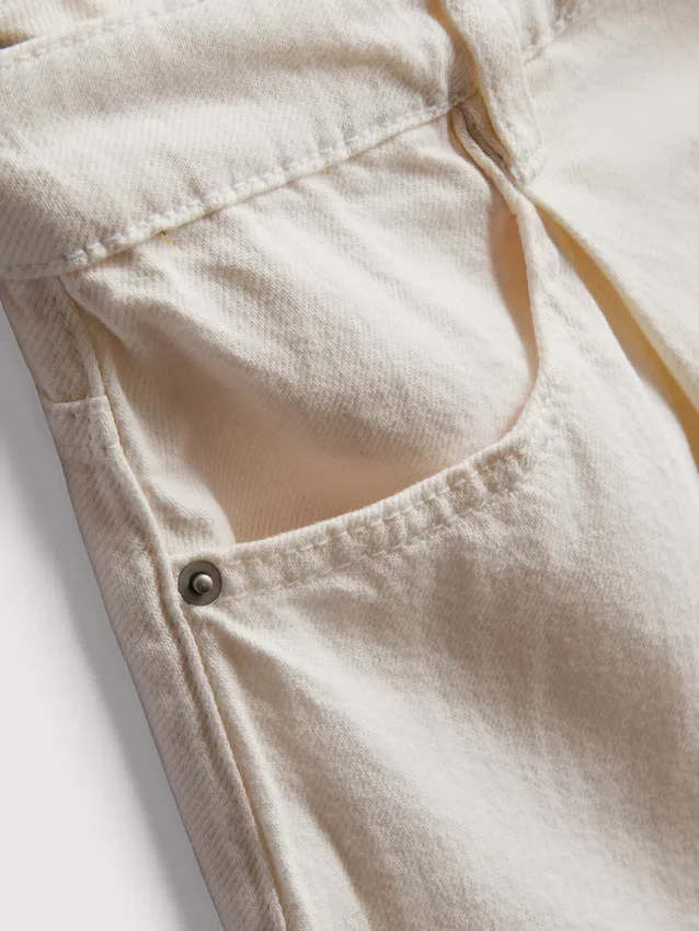 Pantaloni scurți evazați din denim cu pliuri, cu conținut ridicat de bumbac Pantaloni scurți evazați din denim cu pliuri, cu conținut ridicat de bumbac