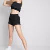Pantaloni Scurți performanți cu inserții din plasă Pantaloni Scurți performanți cu inserții din plasă