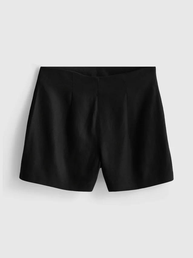 Pantaloni scurți plisați din amestec de in Pantaloni scurți plisați din amestec de in