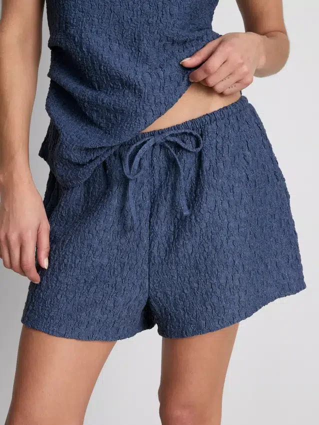 Pantaloni Scurți relaxați, cu aspect șifonat, de la Paula Echevarría Pantaloni Scurți relaxați, cu aspect șifonat, de la Paula Echevarría