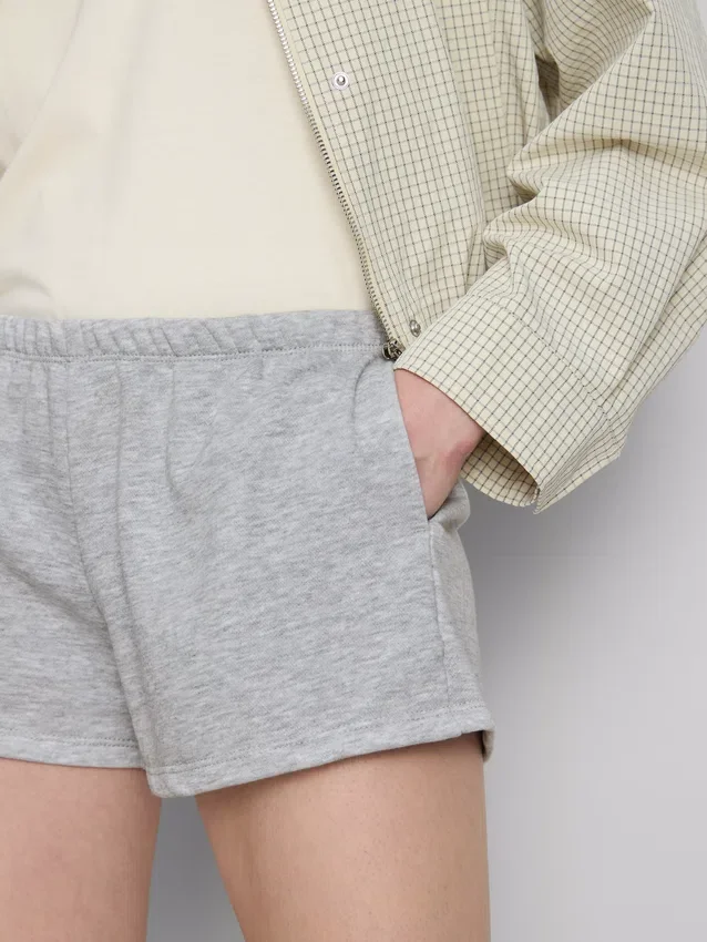 Pantaloni scurți skinny din jersey cu conținut ridicat de bumbac Pantaloni scurți skinny din jersey cu conținut ridicat de bumbac