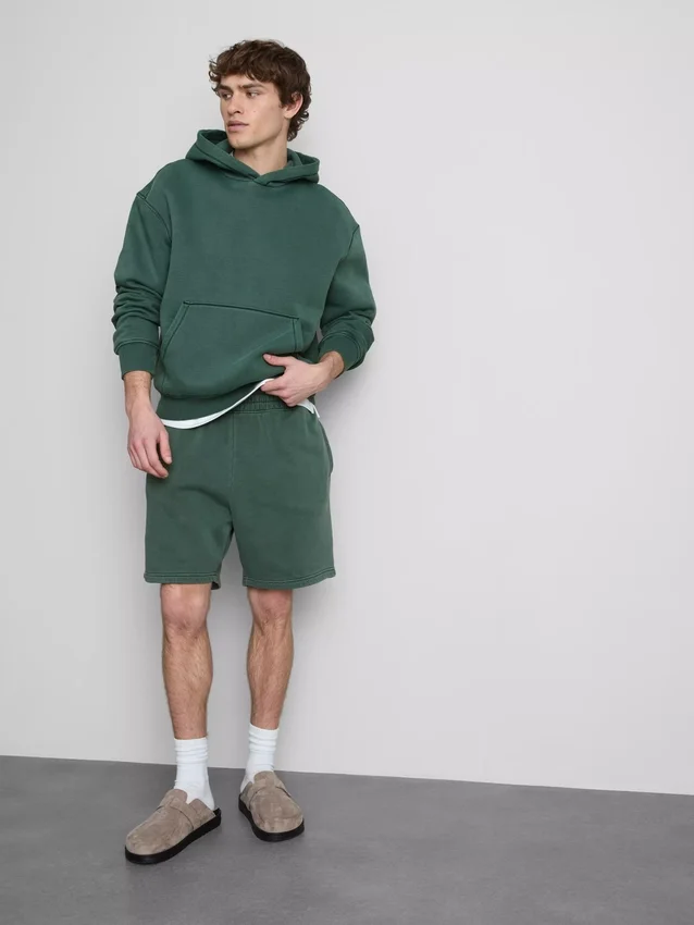 Pantaloni scurți spălați, cu talie elastică Pantaloni scurți spălați, cu talie elastică