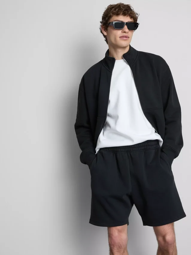 Pantaloni scurți spălați, cu talie elastică Pantaloni scurți spălați, cu talie elastică